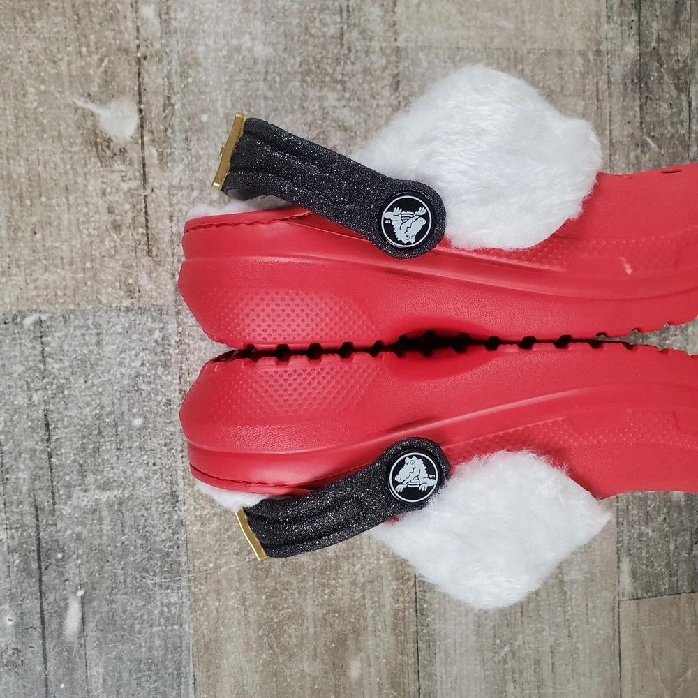 Crocs Classic Lined Santa Kids Clog Sz 9 C9 Red Round Toe Slip-On‎ Holiday